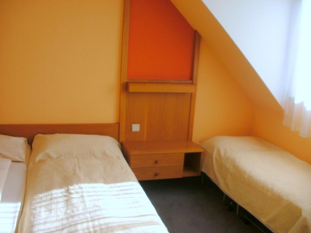 Gasthof Landhotel Grüner Baum Cadolzburg Habitación foto