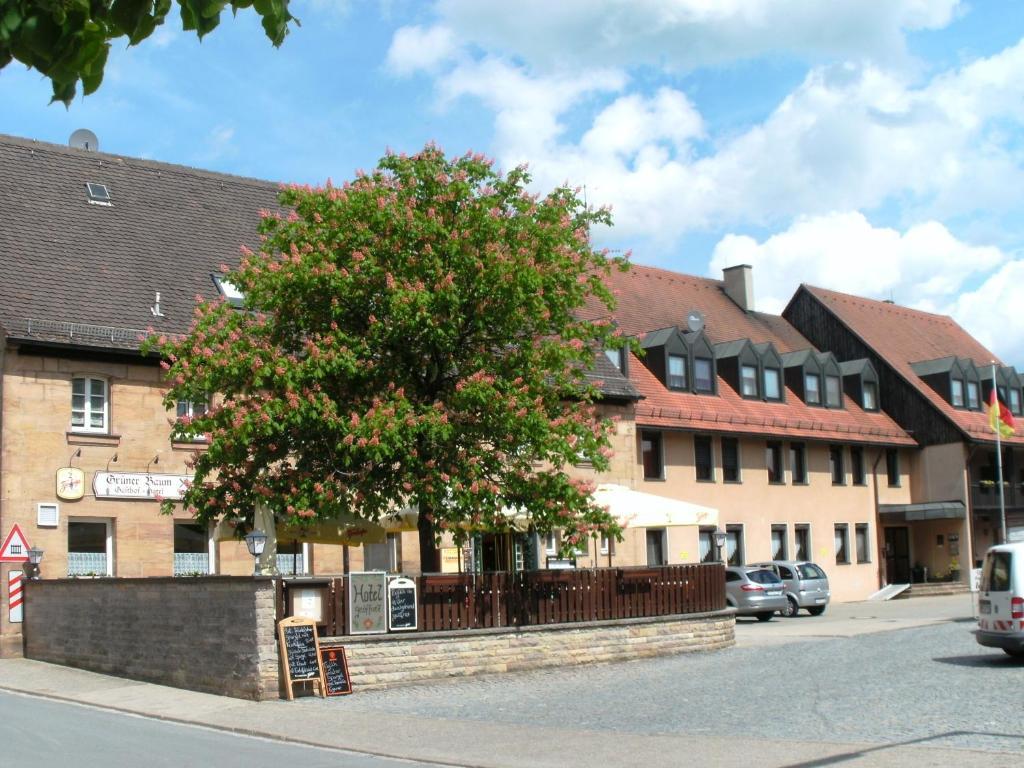 Gasthof Landhotel Grüner Baum Cadolzburg Exterior foto