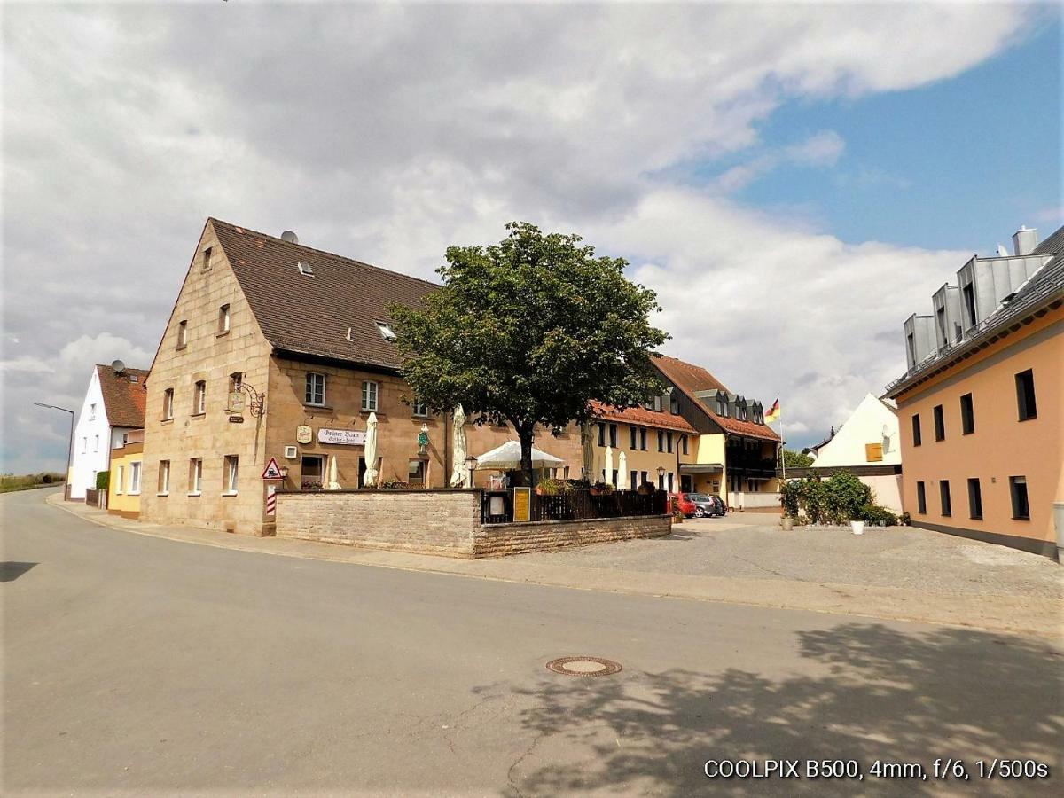 Gasthof Landhotel Grüner Baum Cadolzburg Exterior foto